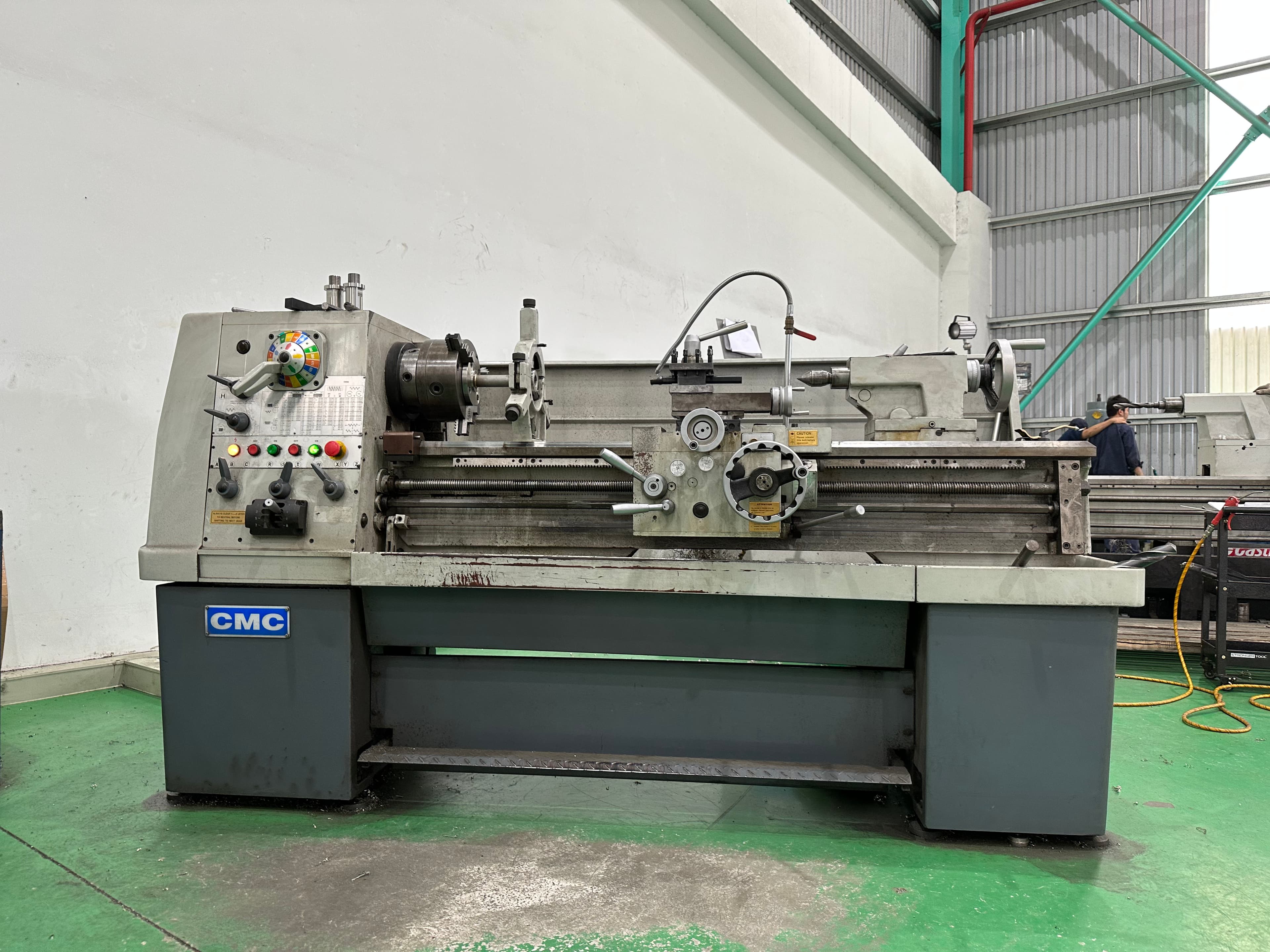 Lathe - Small size Ø200 × 1,200 mm